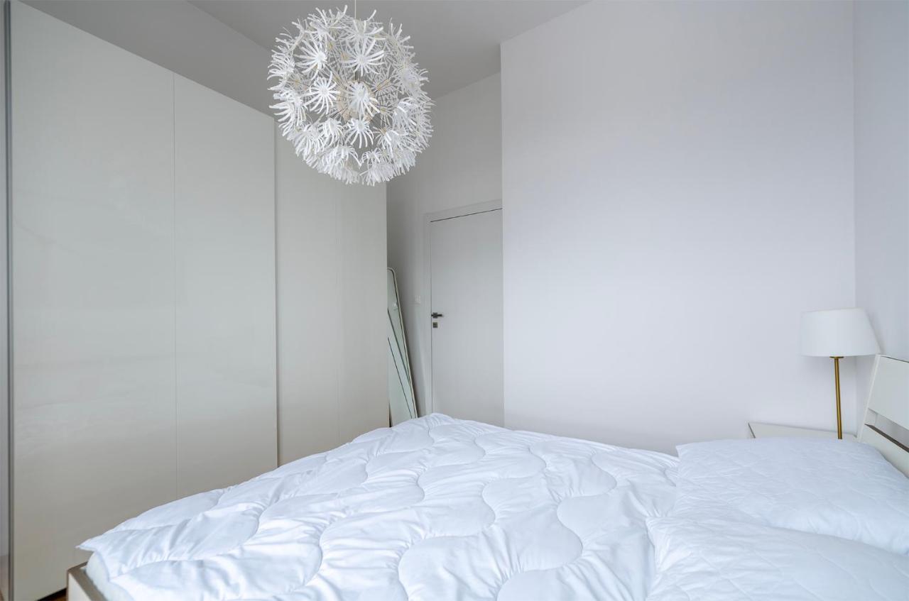Penthouse With A View Of Lodz & Free Parking Lódź Exterior foto