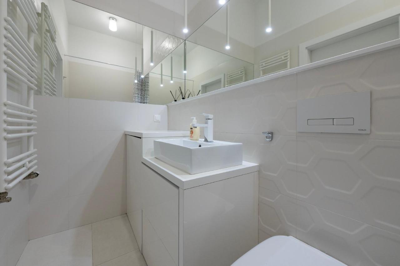 Penthouse With A View Of Lodz & Free Parking Lódź Exterior foto